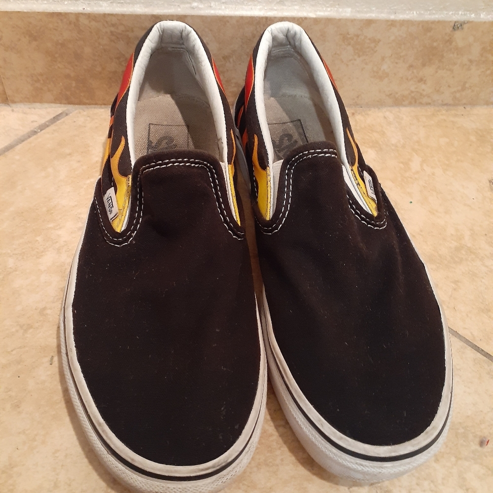 Black vans - Picture 2 of 4